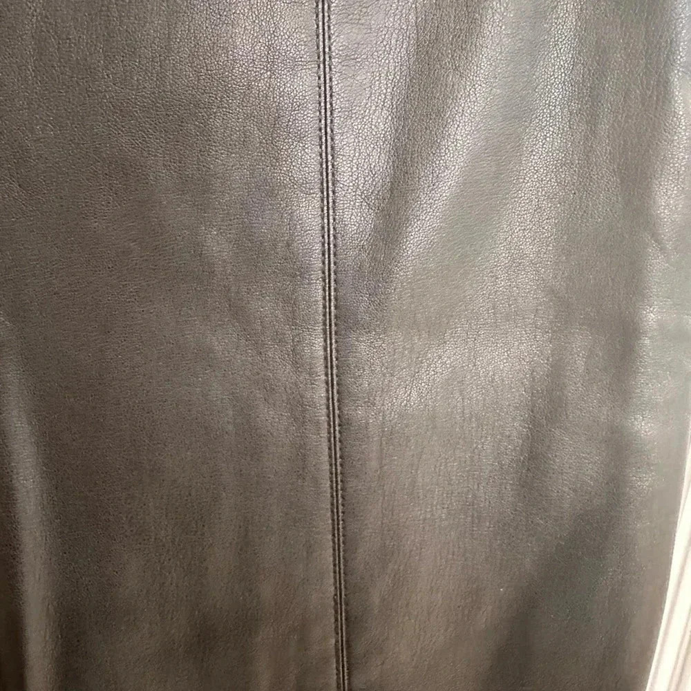 Ann Taylor Petite Faux black Leather High Waist Side Zip Legging - Picture 5 of 6